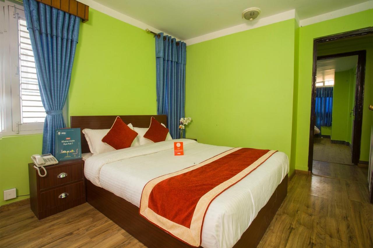 Oyo 146 Somewhere Hotel & Resturant كاتماندو المظهر الخارجي الصورة