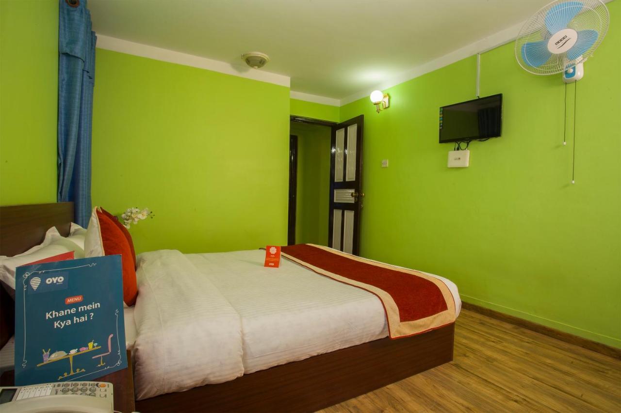 Oyo 146 Somewhere Hotel & Resturant كاتماندو المظهر الخارجي الصورة
