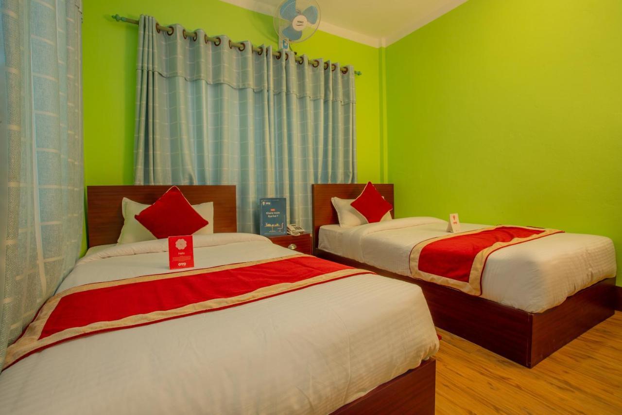Oyo 146 Somewhere Hotel & Resturant كاتماندو المظهر الخارجي الصورة
