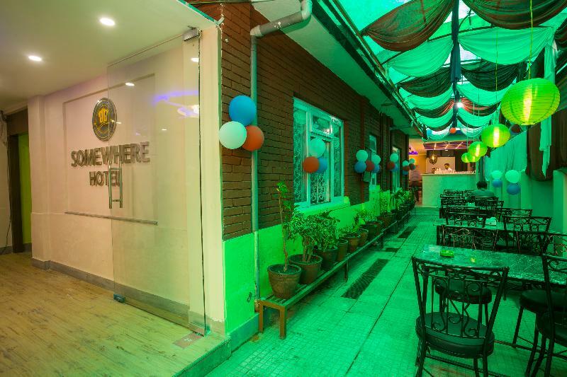 Oyo 146 Somewhere Hotel & Resturant كاتماندو المظهر الخارجي الصورة