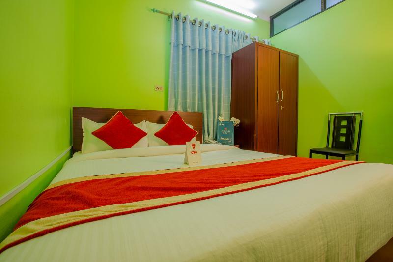 Oyo 146 Somewhere Hotel & Resturant كاتماندو المظهر الخارجي الصورة